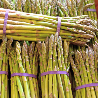 asparagus in bundles